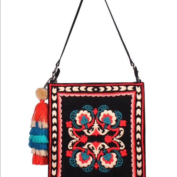 Indo-Fusion Boho Hobo Style Bag,NWT - Picture 2 of 2